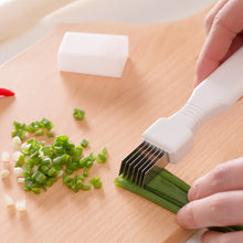 Load image into Gallery viewer, FaSoLa Onion Slicer Shredder Garlic Crusher Cutter Knife Pepper Graters Chilli Vegetable Chopper Tool Kitchen Accessories
