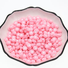 Load image into Gallery viewer, CHONGAI 100Pcs Fashion Jewelry Love Heart Acrylic Flat Round Beads for DIY Craft Jewelry Making
