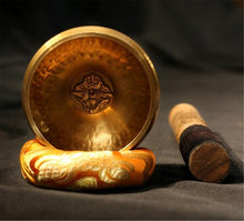 Load image into Gallery viewer, Gandhanra Handmade 3.2&quot; Tibetan Singing Bowl Set With Cross Vajra Symbol
