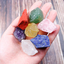 Load image into Gallery viewer, 7 Chakra Healing Crystal Stones Set w / Pouch
