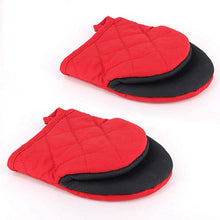 Load image into Gallery viewer, Mini Oven Mitts, 2 Pack Heat Resistant 300 ºF Little Oven Gloves Pot Holder
