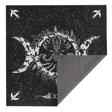 Load image into Gallery viewer, Astrology Tarot Card Table Cloth Tarot Cards Tablecloth Velvet Decor
